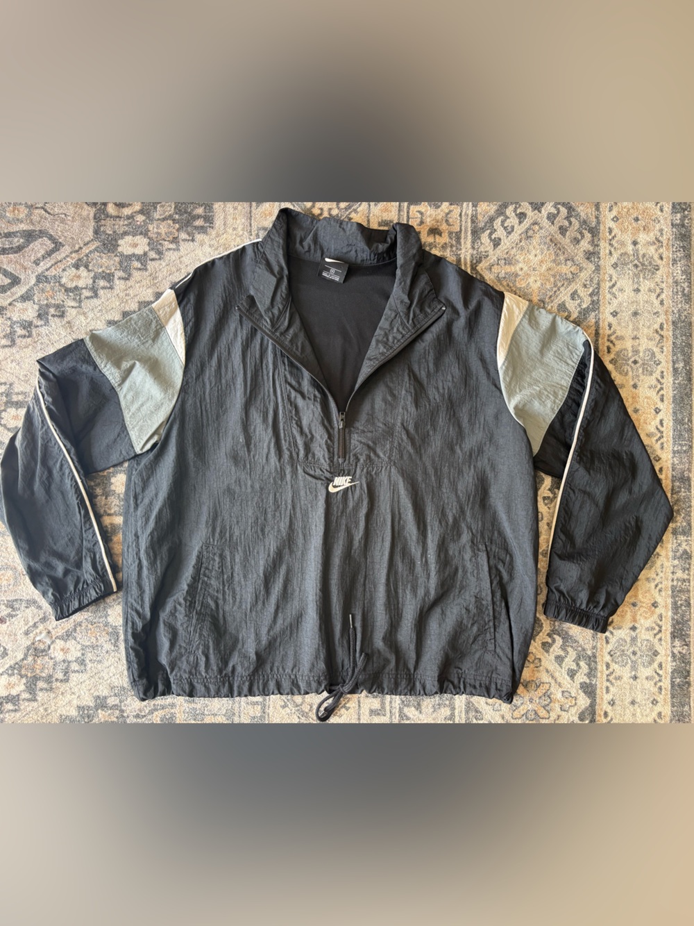 Nike Black Pullover Windbreaker with Gray Shoulder Panels
